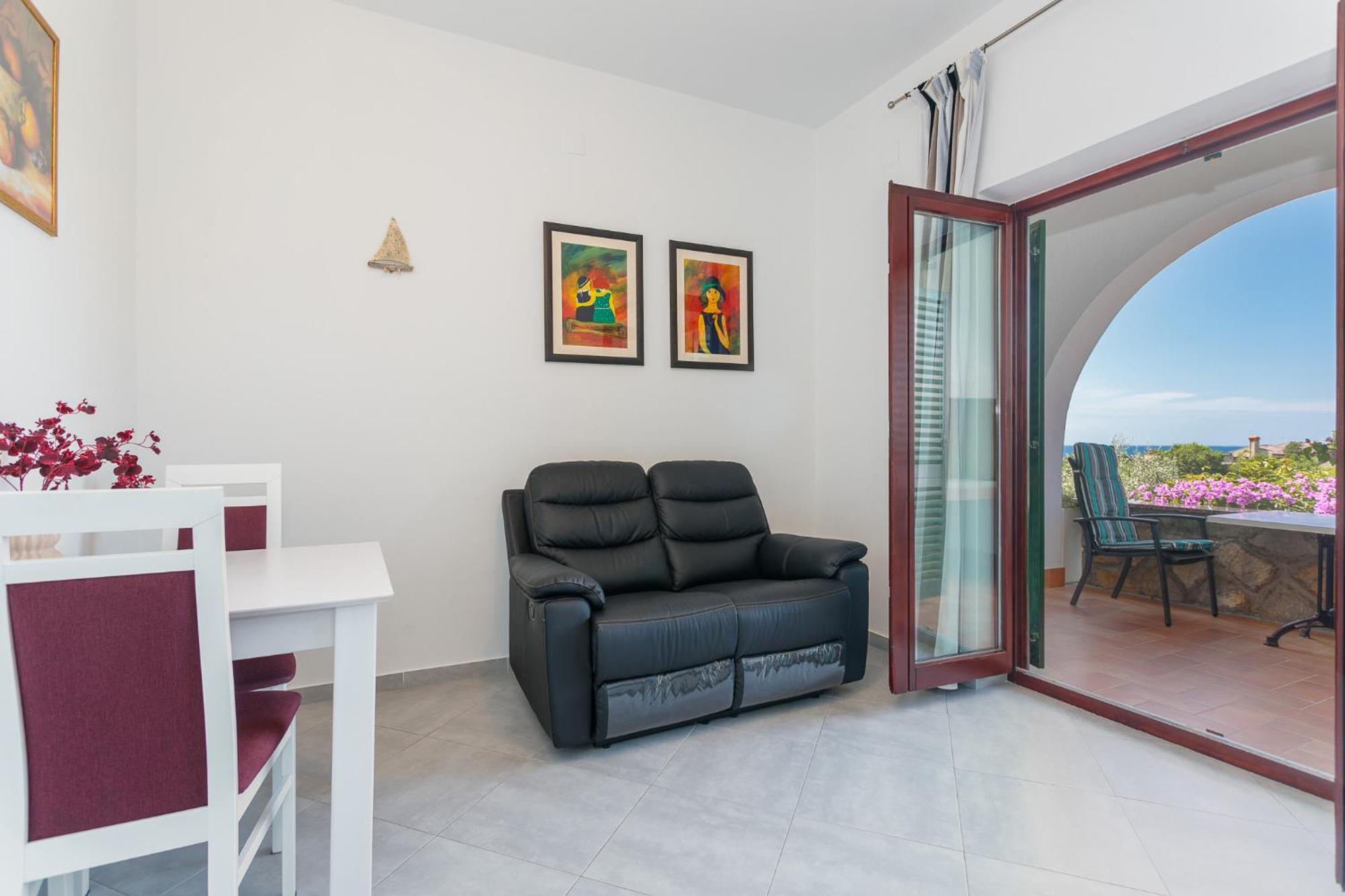 Apartments Delfin Krk Town Exterior foto