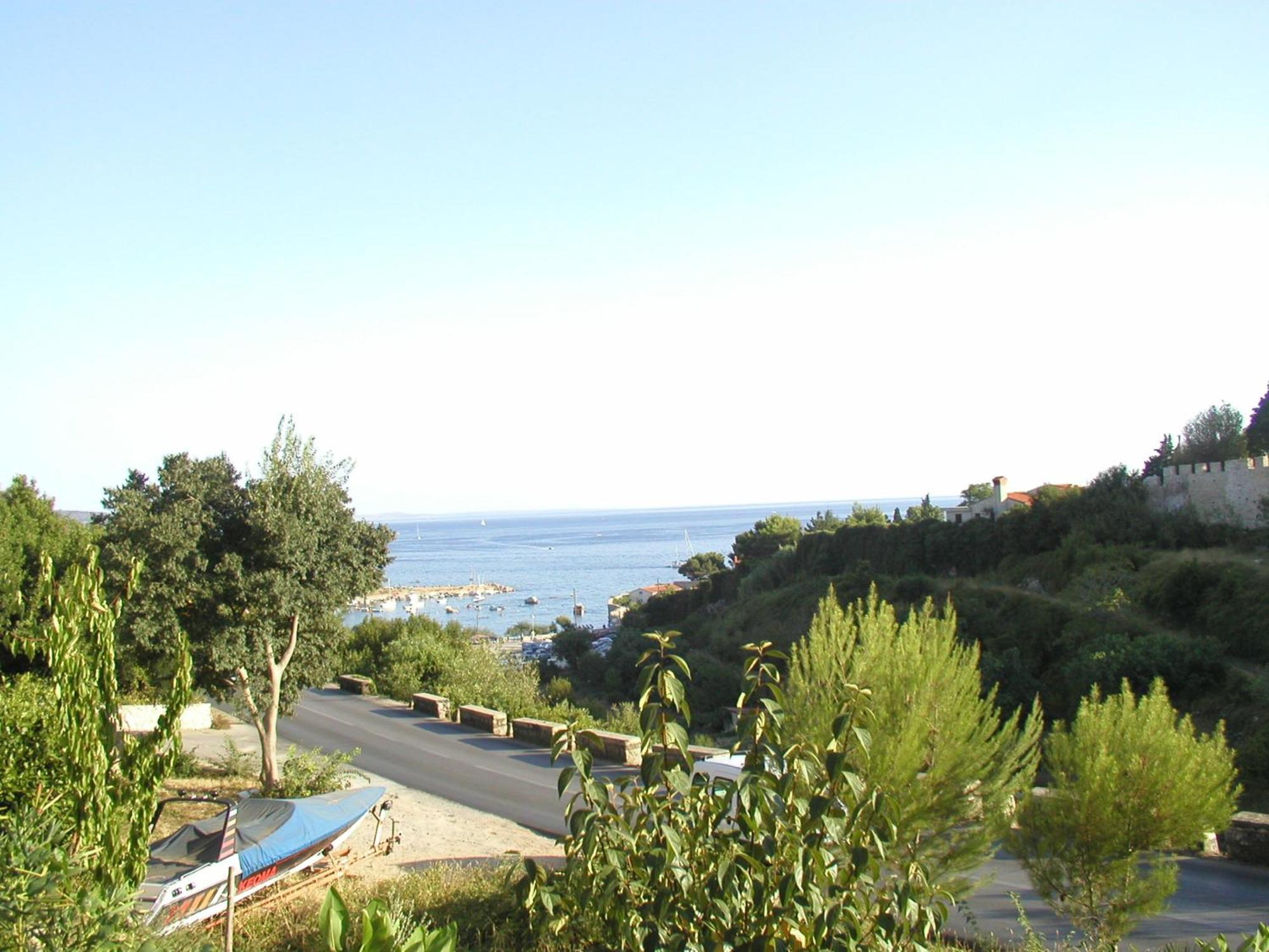 Apartments Delfin Krk Town Exterior foto